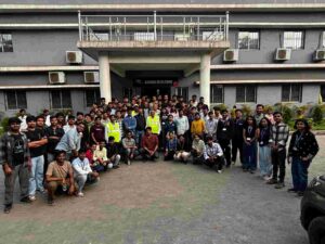 एनआईटी रायपुर द्वारा उद्योग–शैक्षणिक सहयोग पहल के अंतर्गत अरिडोंगरी लौह अयस्क खदान का औद्योगिक भ्रमण आयोजित